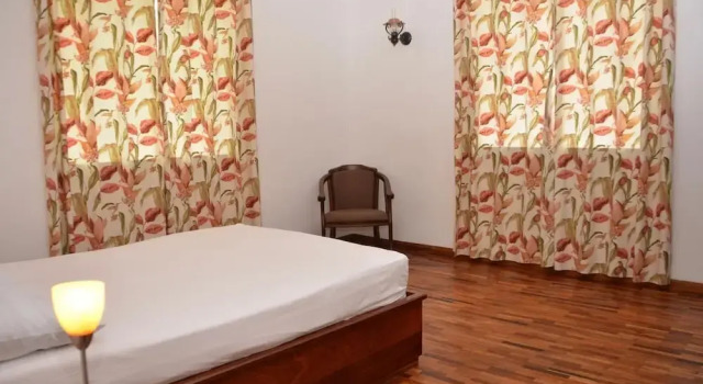 La Belle Maison De Bel Air, Rezervovat Hotel Hotely v Asturie s parkováním, Parkování