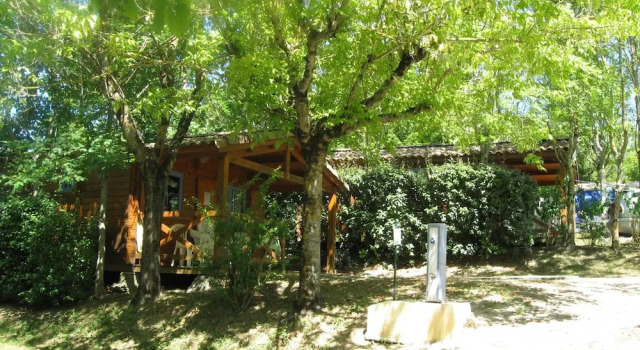 Шале с 2 комнатами camping le Faillal