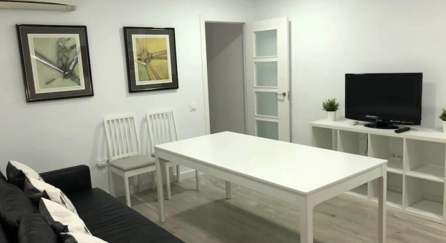Apartamento Guesting Ladreda, Забронировать Апартаменты/квартира Апартаменты Кадиса, рядом с Church of Nuestra Senora de la Encarnacion, Апартаменты/квартира