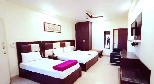 U S Fortune Hotel