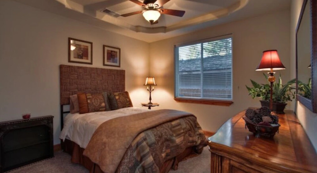 Creekwood Lodge