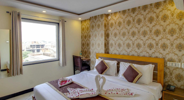 Jasoda Heritage Hotel Near Hawa Mahal