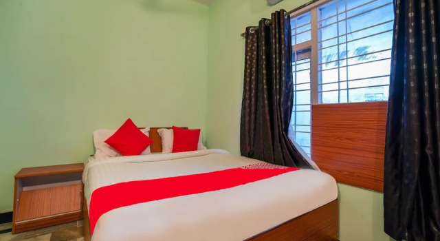 Номер Economy Hotel O Raja Residency Near Snow World