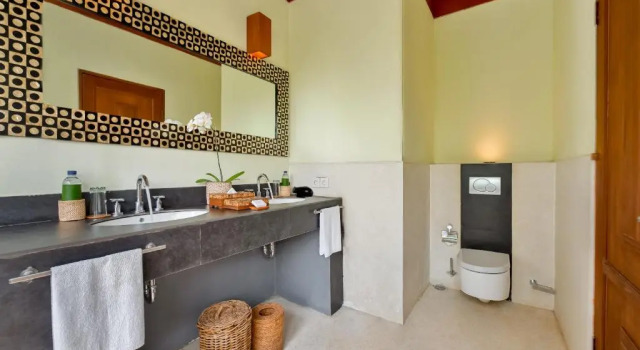 Вилла с 4 комнатами Villa Vastu