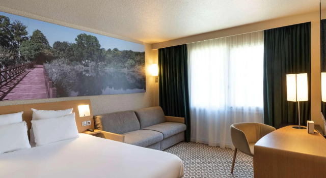 Двухместный номер Superior Novotel Orléans Chemins De Sologne Demeures De Campagne