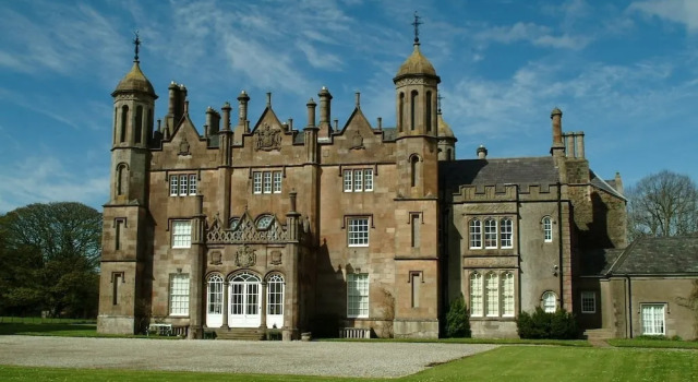 FURTHER.SPACE At Glenarm Castle, Забронировать Кемпинг Кемпинги и глэмпинги Графства Антрим, Кемпинг