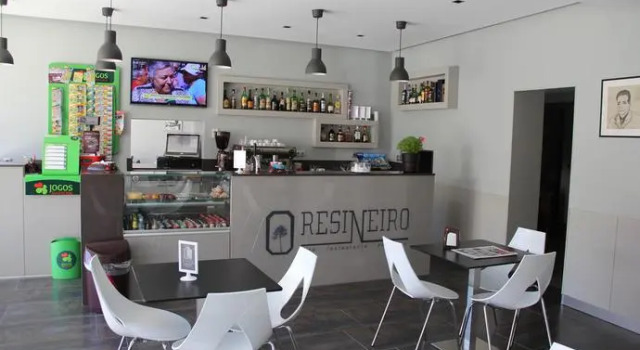 Restaurante e Residencial O Resineiro, Book Hotel Vidago Trás-os-Montes e Alto Douro