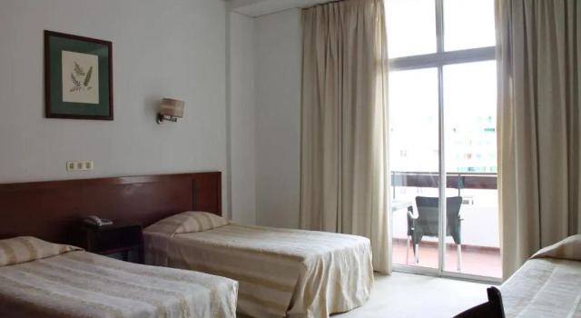 Трёхместный номер Standard Residencial Greco