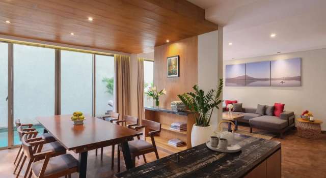Kayumas Seminyak Resort