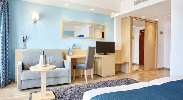 Двухместный номер Superior с балконом и с видом на море Universal Hotel Cabo Blanco