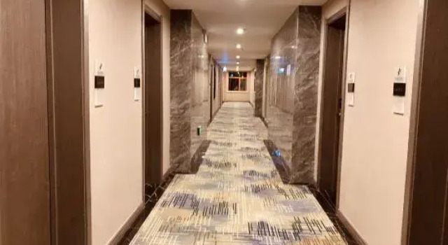 Jiafeng Holiday Hotel, Book Hotel Tongliao Inner Mongolia