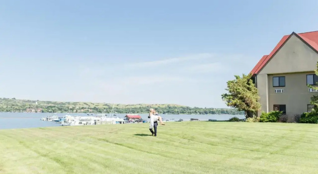 Номер Standard с видом на реку Cedar Shore Resort