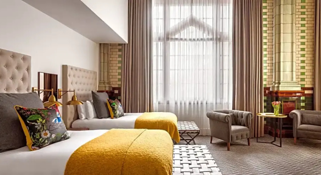 Twin room The Palace Hotel