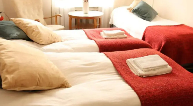 Solsta Towers, Prenota Hotel Asarum Blekinge