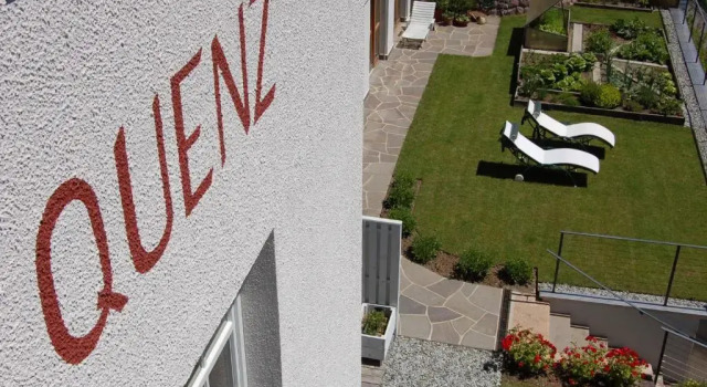 Villa Quenz Family Suites, Забронировать Вилла Коттеджи Ортизеи, Коттедж