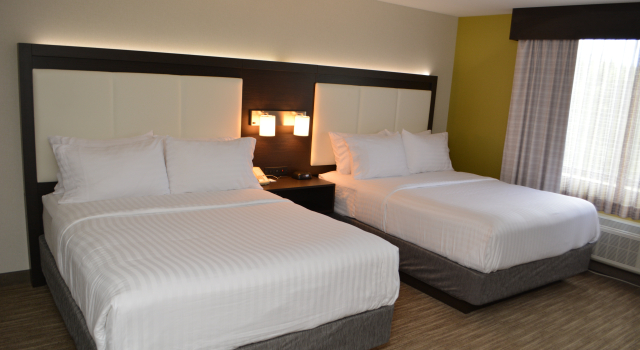 Holiday Inn Express & Suites Waterville - North by IHG, Varaa Hotelli Hotellit New England uima-altaalla, Uima-allas