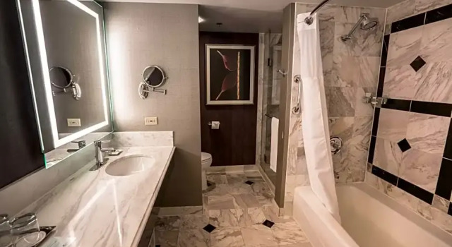 Четырёхместный люкс MGM Executive Mgm Grand Hotel & Casino