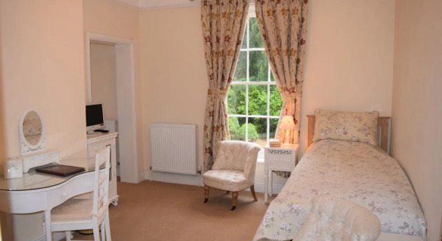 Woodhall Spa Manor, Book Ferieresort SPA-hoteller i Lincolnshire, SPA