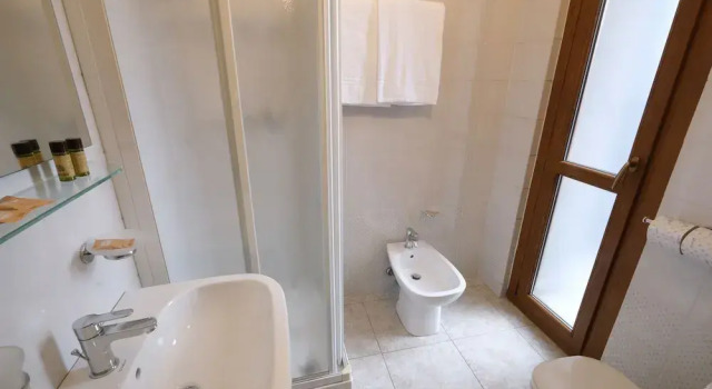 Одноместный номер Standard с балконом Hotel Mistral