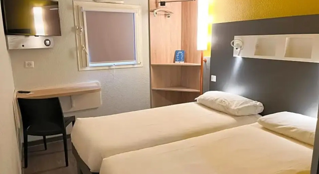 Двухместный номер Standard ibis budget Carcassonne La Cité