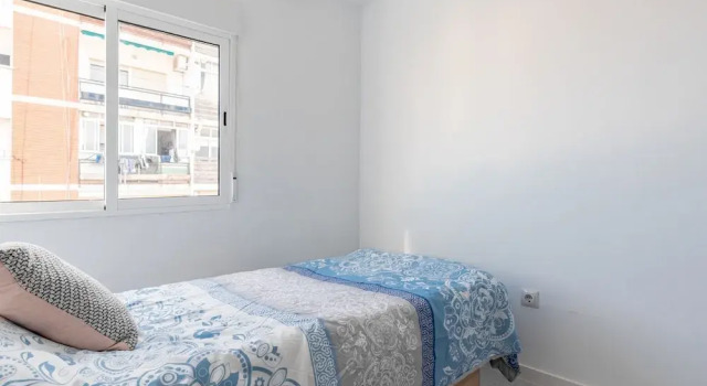 Simplistic Holiday Home in Málaga near Moorish Castle, Забронировать Отель Отели Малаги 3 звезды, рядом с Музей автомобилей и моды, 3*