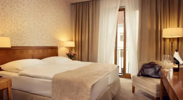 Номер Superior Hotel Ambassador
