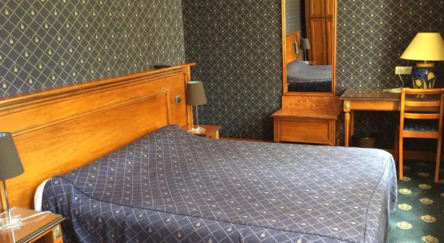 Двухместный номер Standard Logis Hôtel & Restaurant - Le Château Des Tourelles 3 étoiles