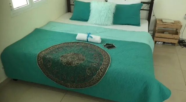 Beachfront Room With Stunning sea View Free Breakfast and Toiletries, Reservar Hotel Sur Al Sharqiyah