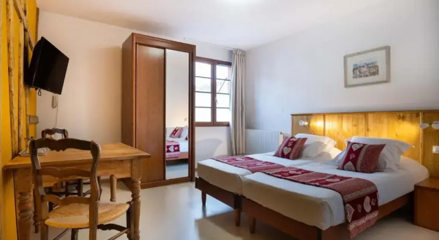 Двухместный номер Standard Brit Hotel Le Relais dIssenheim