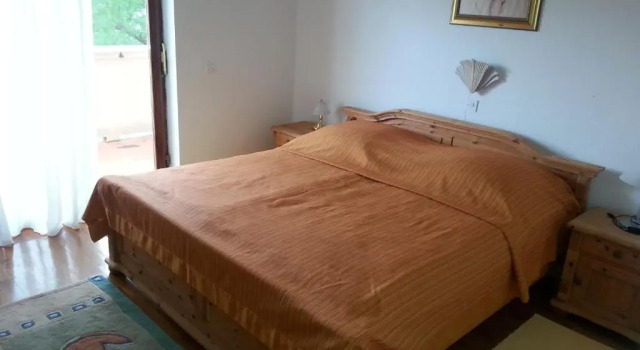Apartments Dedić, Varaa Huoneisto Hotellit Kvarner Islands uima-altaalla, Uima-allas