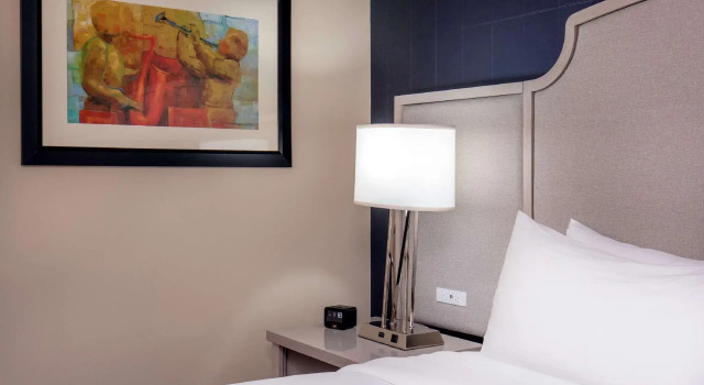 Двухместный полулюкс DoubleTree by Hilton Hotel Nashville Downtown