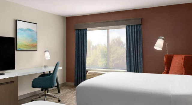 Четырёхместный номер Standard Hilton Garden Inn Spokane Airport