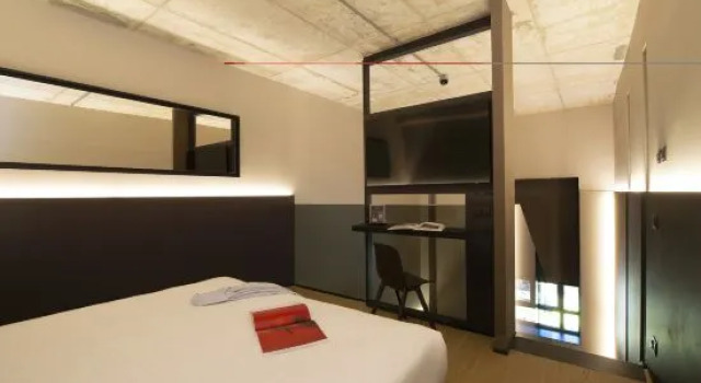 Четырёхместный полулюкс Breda Suites Hotel Milano