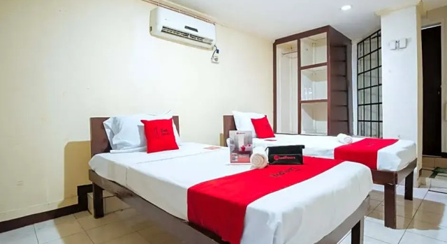 Номер Standard RedDoorz @ Downtown Bacolod