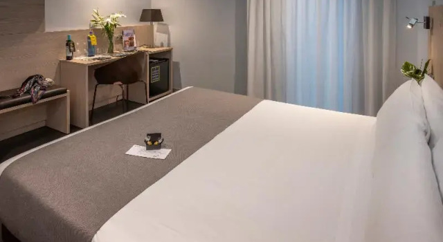 Одноместный номер Hotel SERHS Rivoli Rambla