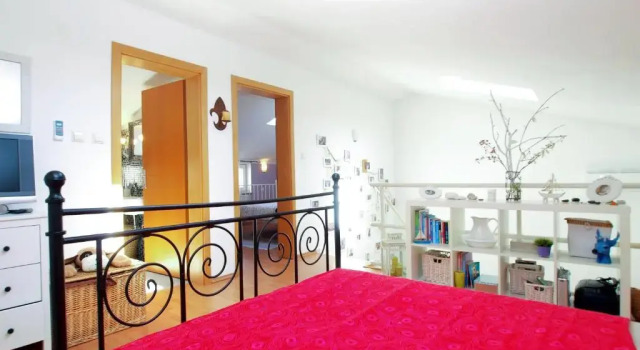 House Kada 1572