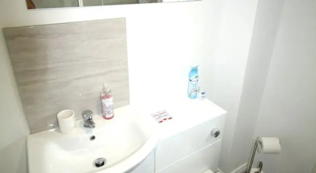 Коттедж 2 Bed House - Large Garden - Fully Refurbished
