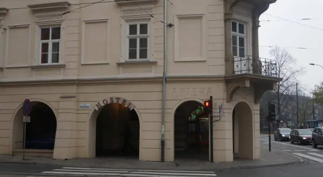 Green Hostel, Забронировать Хостел Недорогие отели Кракова, рядом с Церковь Святого Франциска Ассизи, недорого