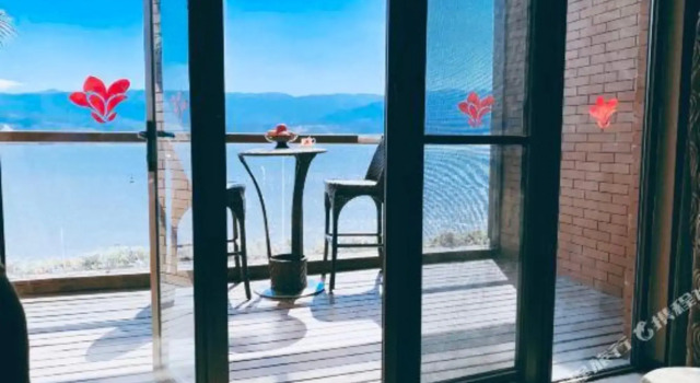 Qionghai Saibo House Hotel, Boek Hotel Xichang Sichuan