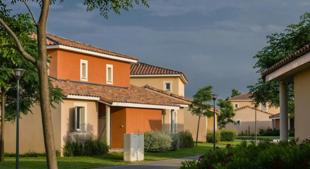 Holiday home in Mediterranean style with air con and bubble bath, Забронировать Отель Фабрег Hérault