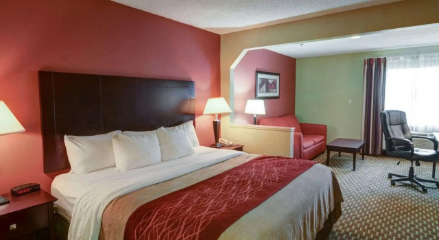 Двухместный люкс Quality Inn & Suites Pine Bluff