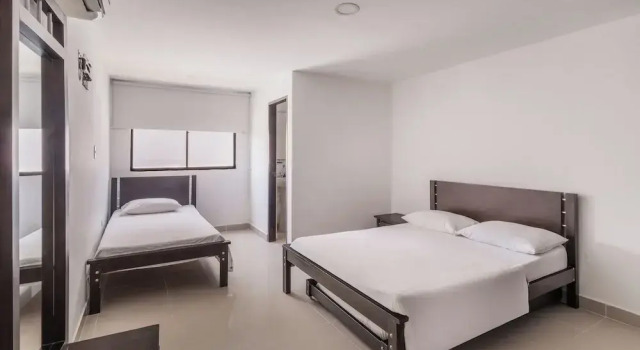 Семейные апартаменты Aparta Hotel Roca Marina