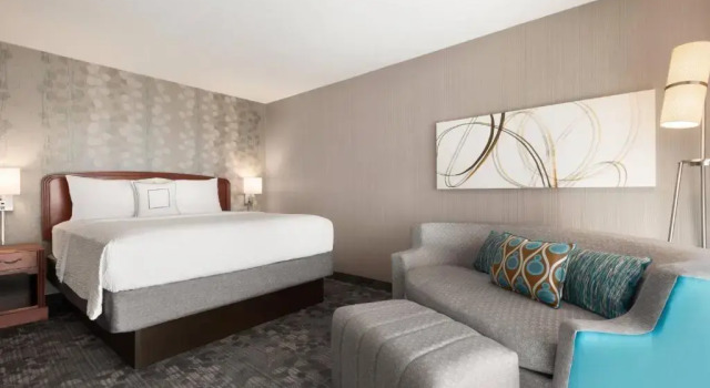 Номер Standard Courtyard by Marriott Chicago Bloomingdale