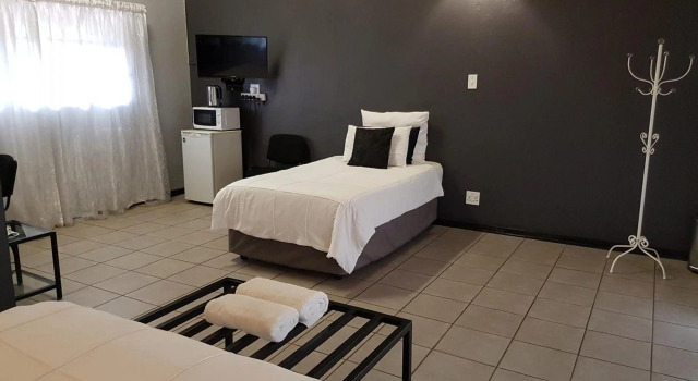 Siesta Guest House, Boek Pension Musina Messina