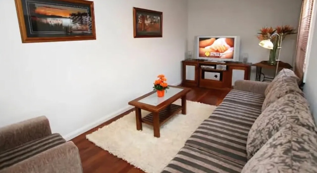 Magnolia Cottage Mildura, Забронировать Дом для отпуска Милдьюра Mildura Region, рядом с Mildura Formula K Grand Prix Go Karts