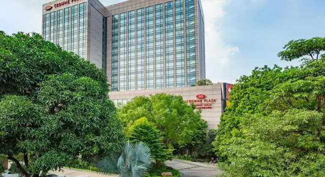 Номер Superior Crowne Plaza Zhongshan Xiaolan
