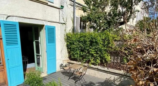 Studio Hyper Centre Saint Germain En Laye, Book Apartment Saint-Germain-en-Laye 