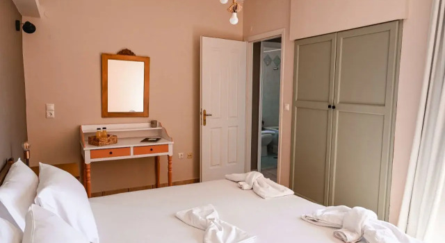 Nisea Hotel Samos, Book Hotel Pythagoreio Samos
