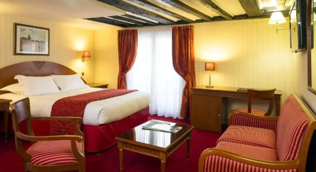 Номер Deluxe Hotel Imperial Paris