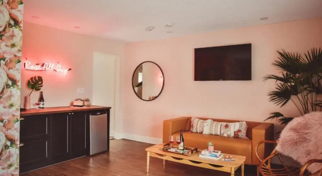 Номер Superior The June Motel, Prince Edward County